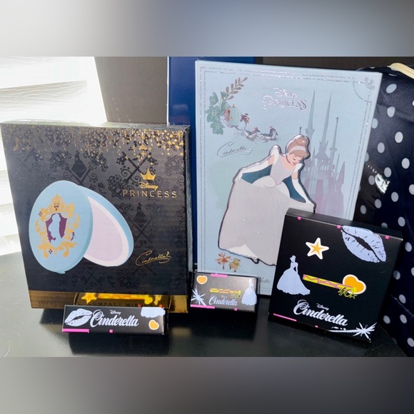 MAC 40th CINDERELLA BUNDLE